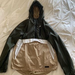 WT02 Pullover Jacket Size Medium